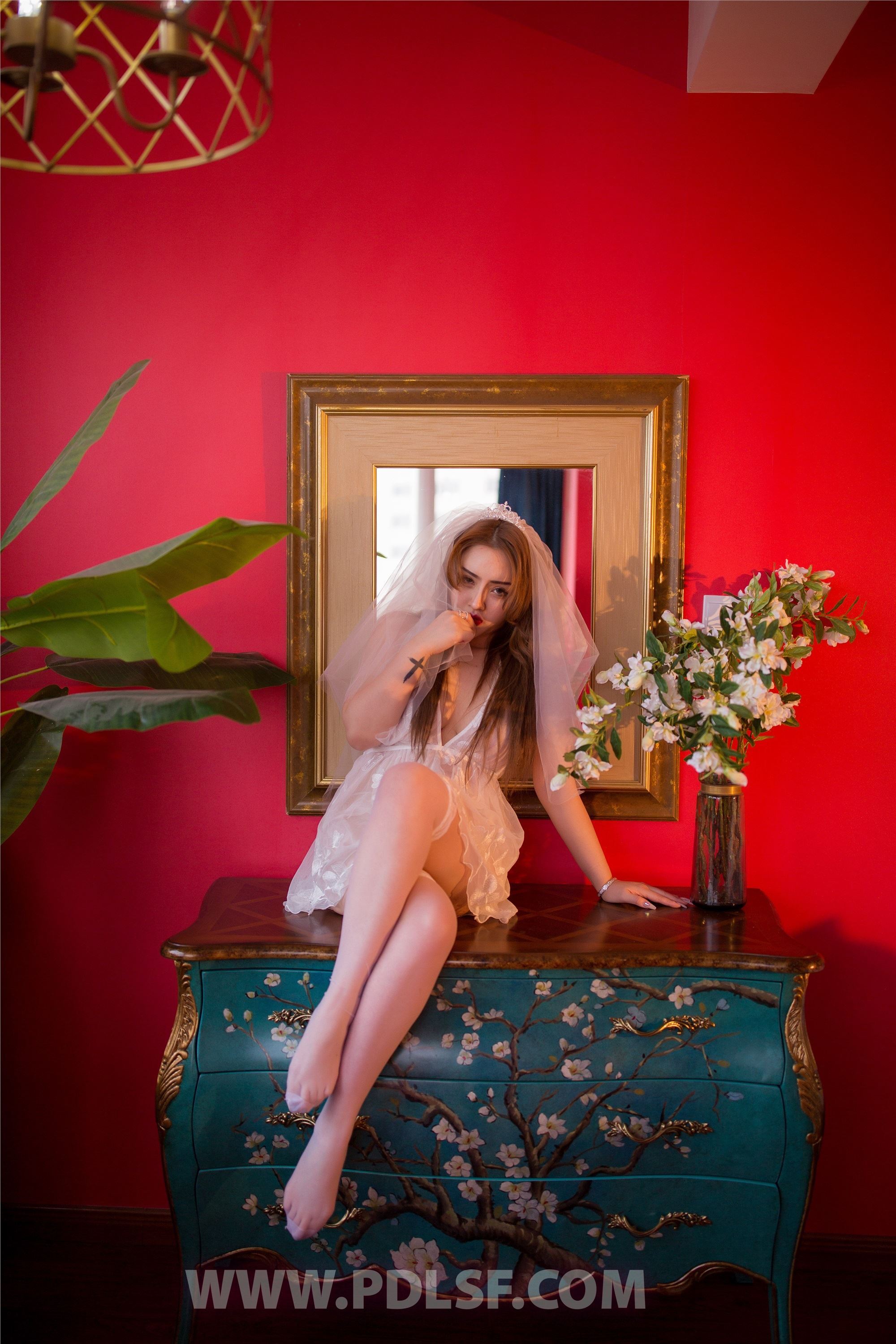 PDL潘多拉  2020.06.09 NO.298 新疆妹纸